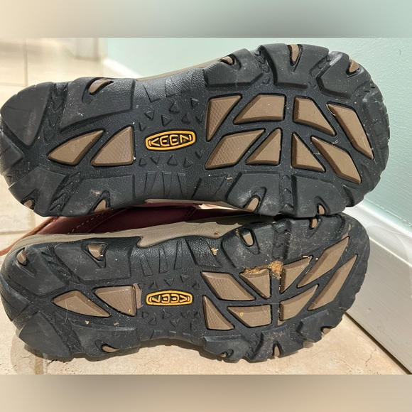 Keen winter snow boots - warm fur lined - mauve - size 6.5 - Picture 4 of 6